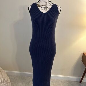 Chic Navy Sleeveless Knit Dress